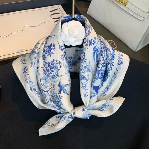 Sciarpa piccola donna 100%