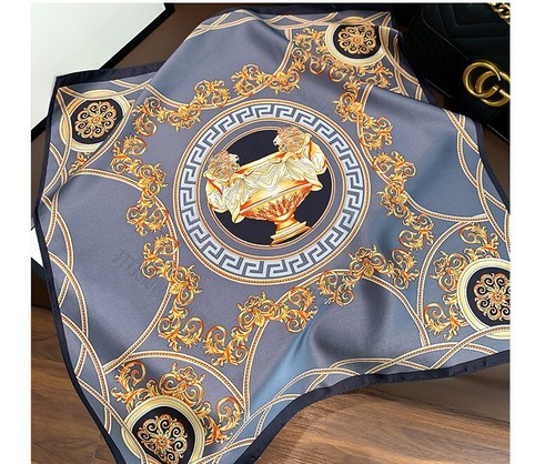 Sciarpa leone grigio vintage
