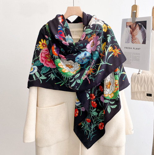 Sciarpa scialle bandana - , 70%